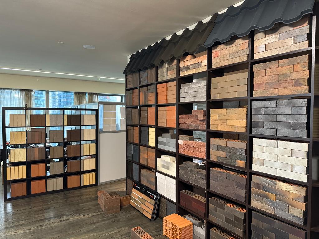 шоурум topdom bricks